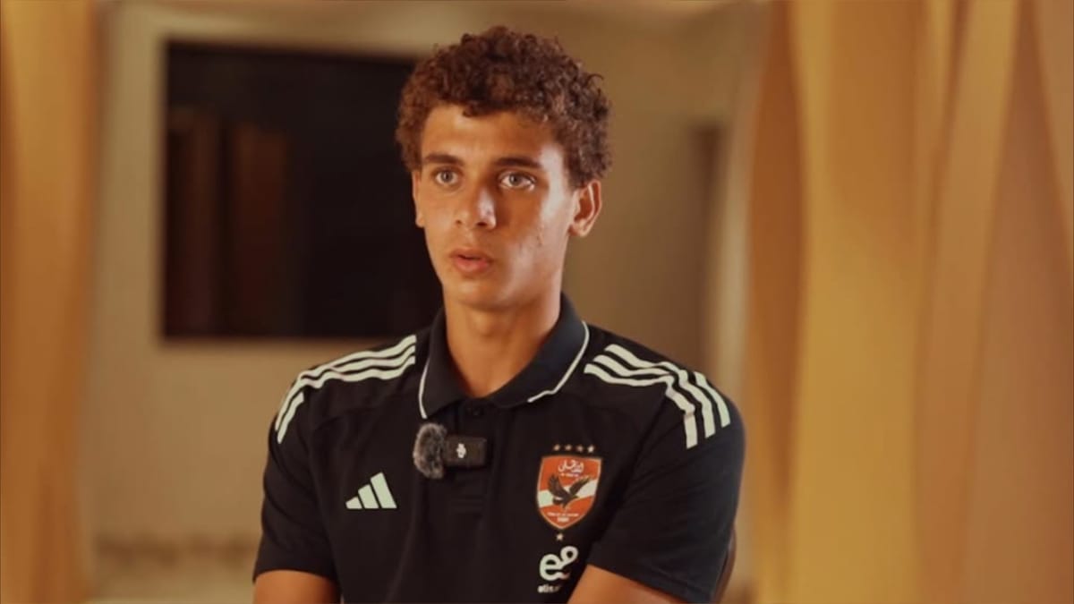 برشلونة "قريب جدا" من موهبة الأهلي