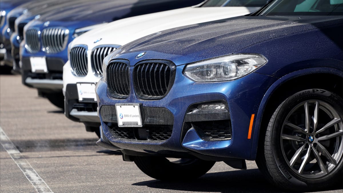 BMW تستدعي 291 ألف سيارة