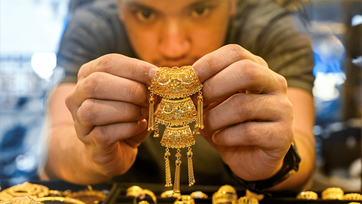 الذهب بلا سقف.. من يملك مفاتيح اللعبة الجديدة؟