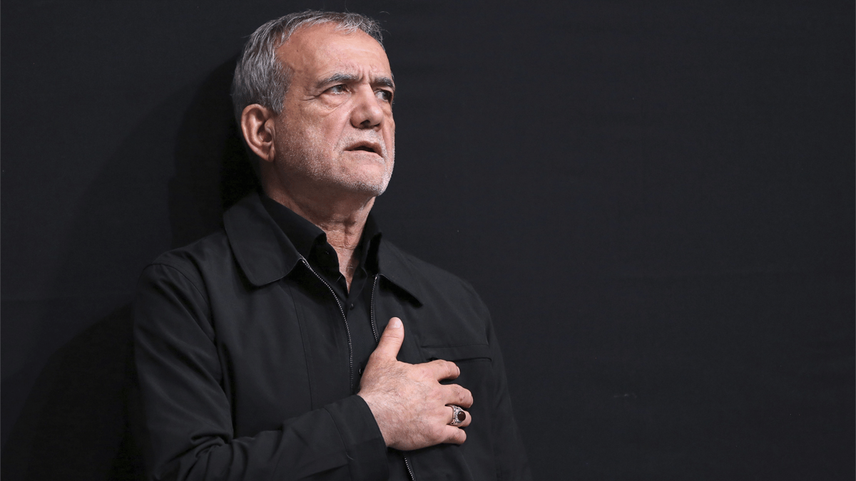 أول اعتراف إيراني.. "العقوبات تخنقنا"