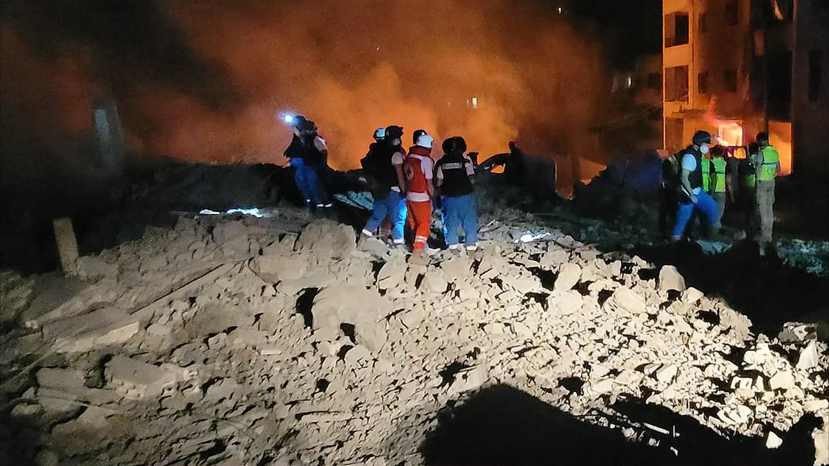 قتلى وجرحى بغارات إسرائيلية على قانا بجنوب لبنان