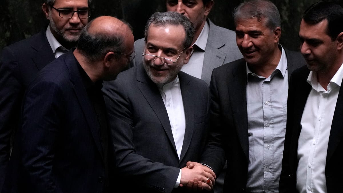 إيران تعلن أجندتها.. ودّ واشنطن ودول الجوار أولوية