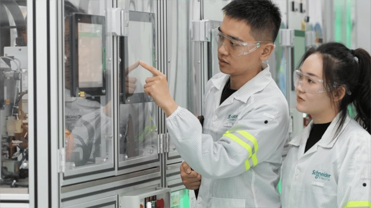 الصين تتحدى القيود الأميركية بذكاء اصطناعي بلا تقنيات غربية