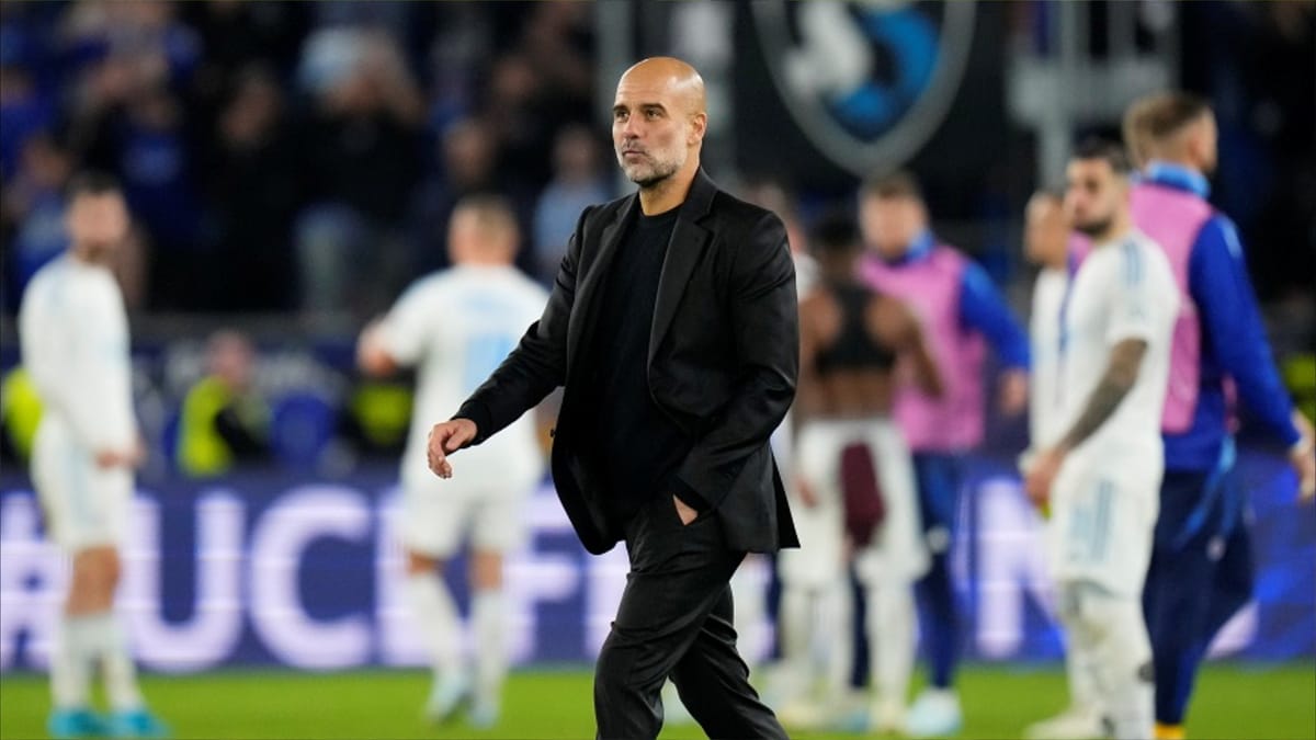 غوارديولا يعترف: برشلونة يدمرني!