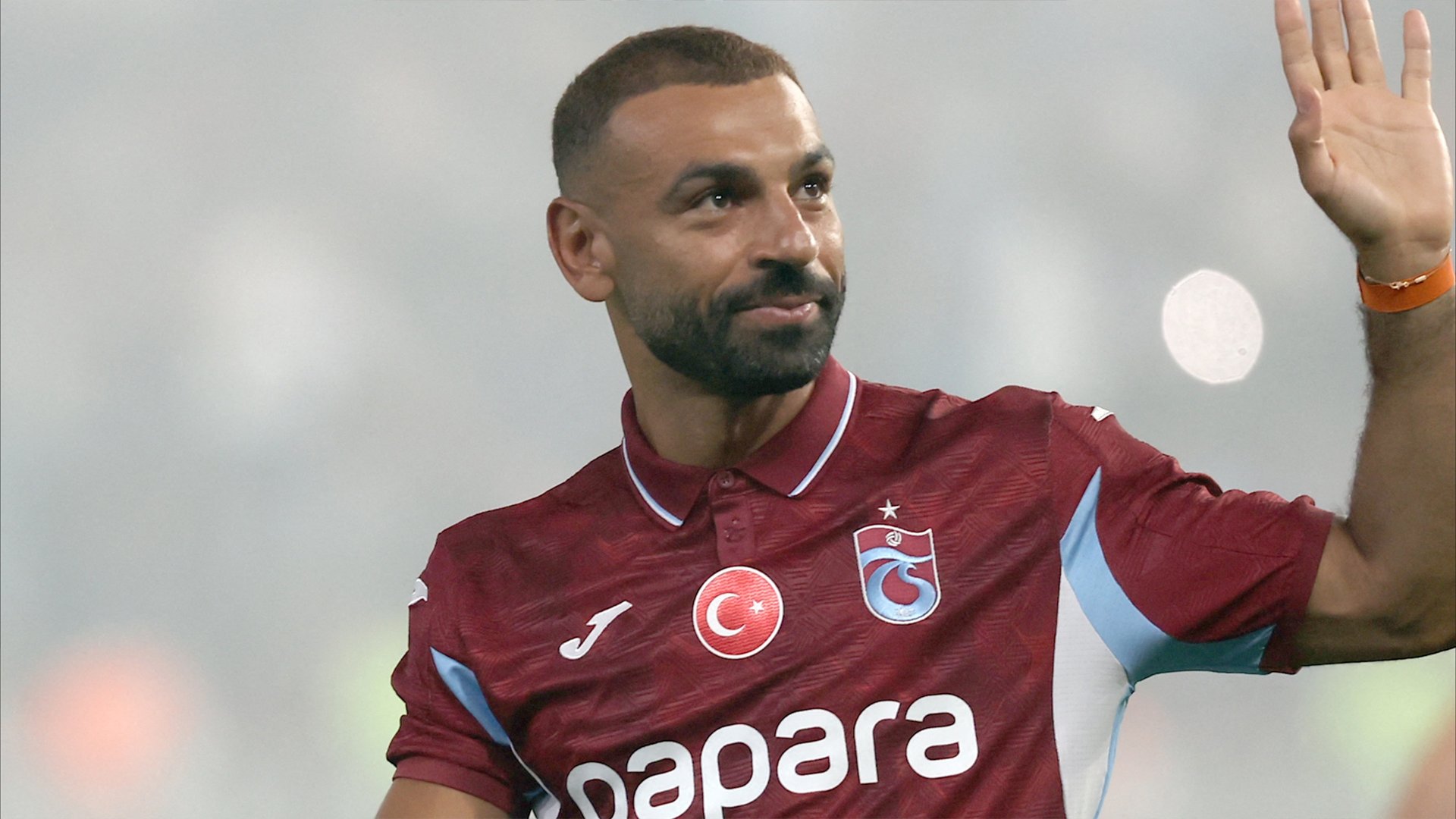 محمد صلاح.. نجم بتركيا ورجل أعمال في بريطانيا