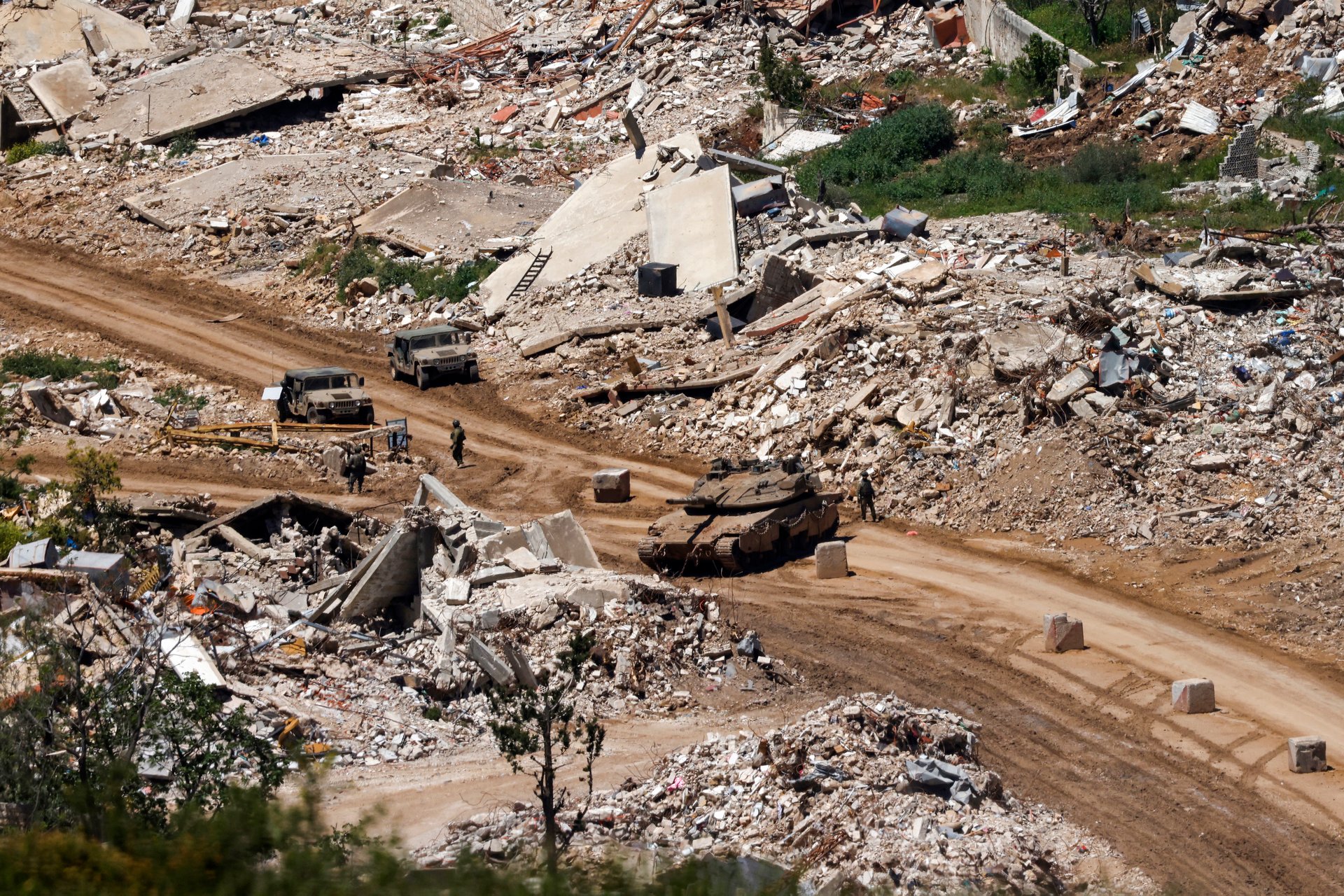 نتنياهو يستعجل لبنان.. وترامب يضغط على المكابح