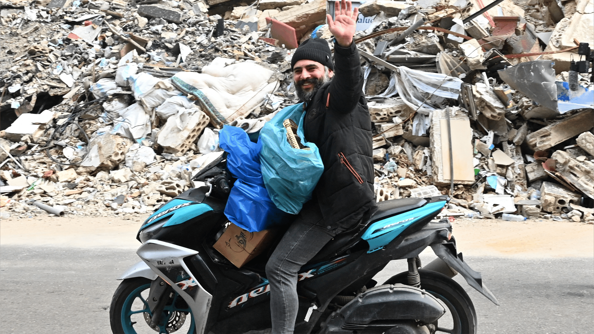 هدنة فوق الركام.. كيف فُرضت ومن يضبط جنوب لبنان؟