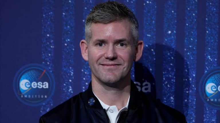 حلم ماكفال.. أول رائد فضاء من أصحاب الهمم