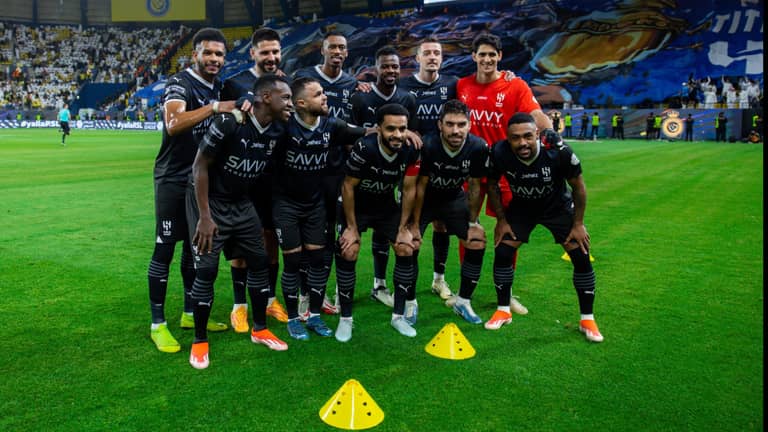 "تتويج الهلال" يشعل أزمة في السعودية