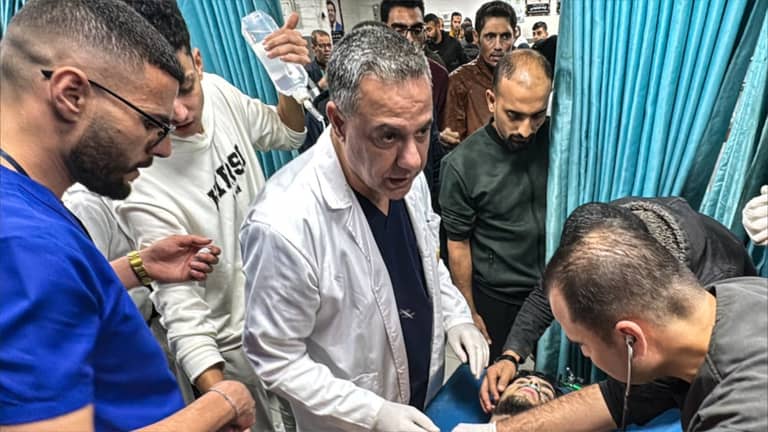 حسام أبو صفية.. الطبيب الذي واجه الميركافا يعاني في "المسلخ"