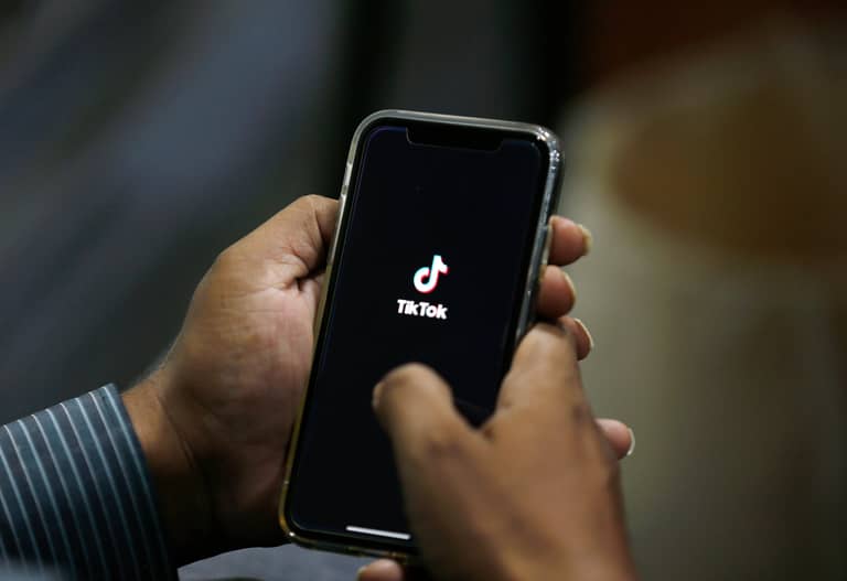 تشخيصك في 30 ثانية.. "ريلز" تربك الطب النفسي