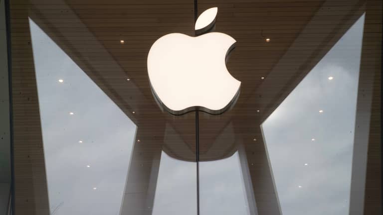 "آيفون اقتصادي".. ما الأجهزة التي ينافسها iPhone SE؟