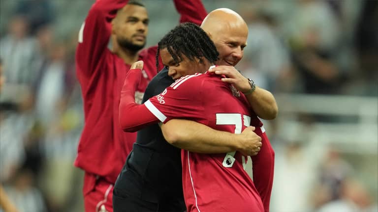 ليفربول زعيم الأهداف القاتلة في الدوري الإنكليزي
