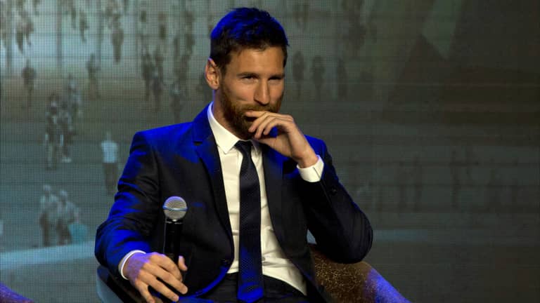 ميسي "يغضب أميركا مرتين".. ويتجاهل دعوة بايدن