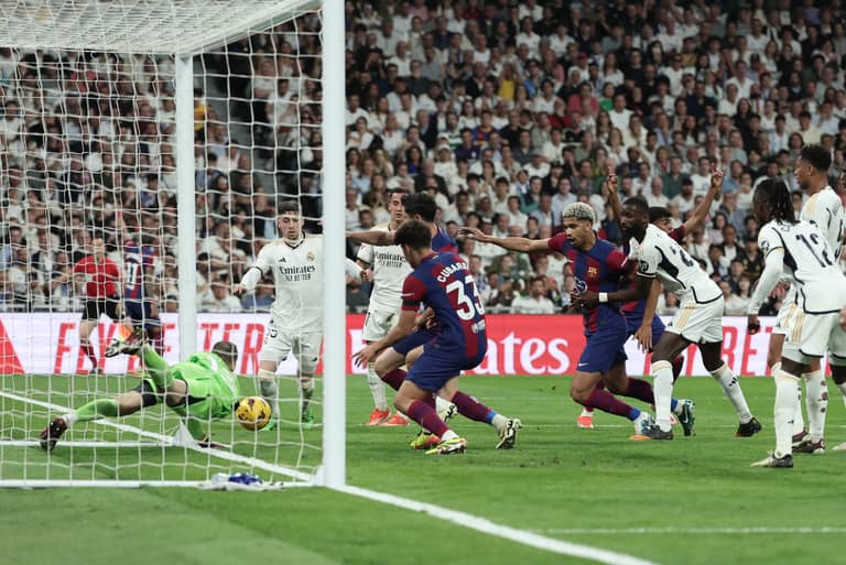 برشلونة يهدد بإعادة كلاسيكو ريال مدريد