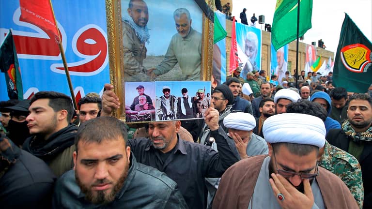 شعراء ميليشيات الحشد.. تراث عراقي يوظفه المال والسلاح