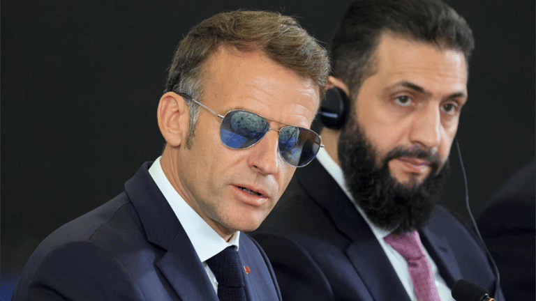 فرنسا على بوابة الاقتصاد السوري.. من المركزي إلى المطار
