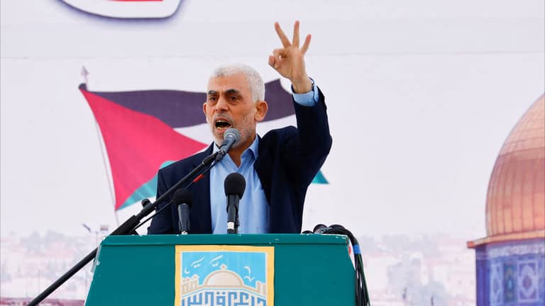 3 أسرار لفوز السنوار على مشعل برئاسة حماس