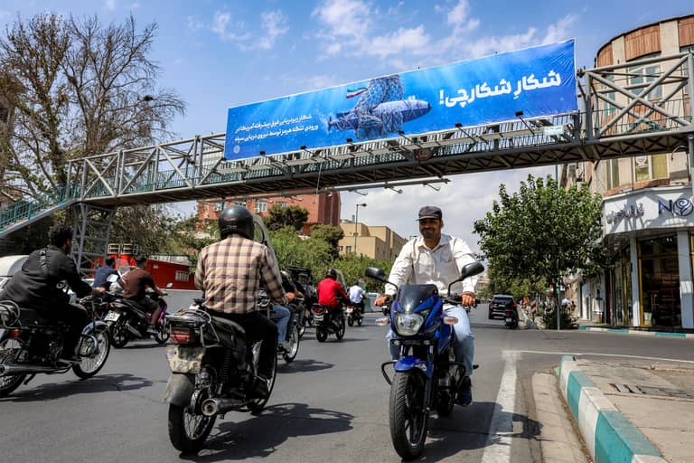 للالتفاف على العقوبات.. آلية مع الصين توفر شريانا ماليا لإيران