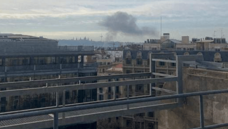 مقتل شخص بانفجار في ميناء برشلونة