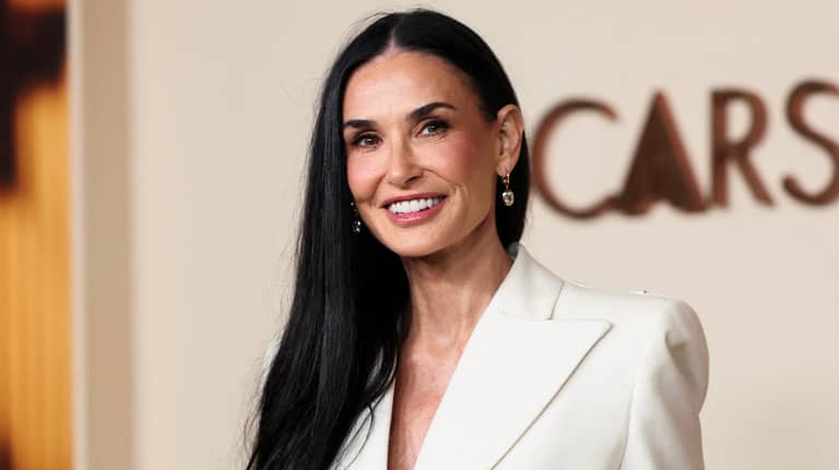 عشاء الأوسكار.. "تألق" يجمع تيموثي شالاميه وأريانا غراندي