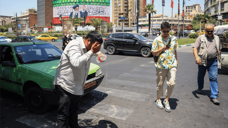 واشنطن تفرض أوسع عقوبات على إيران منذ 2018