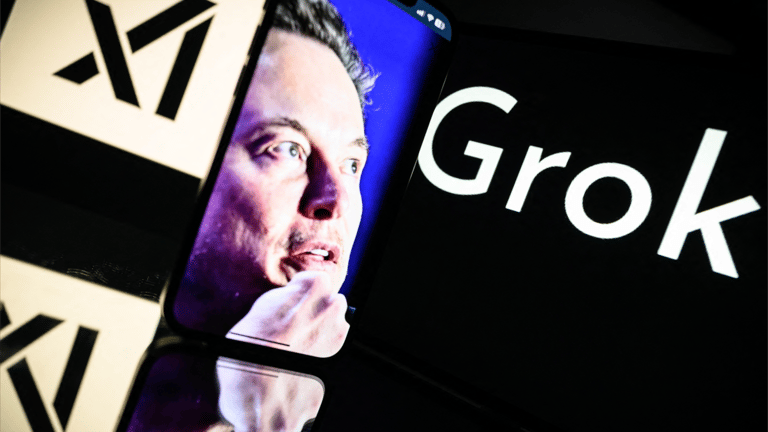 Grok يهلوس.. مدح لهتلر وإساءة لأردوغان