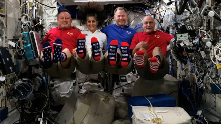 رواد فضاء يشاركون في الانتخابات الأميركية