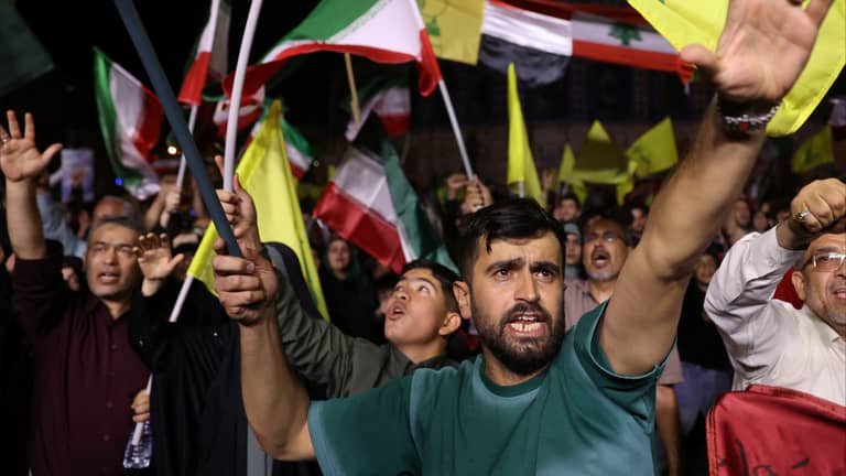 الصدر يدعو لإبعاد العراق عن الحرب والفصائل تتوعد إسرائيل