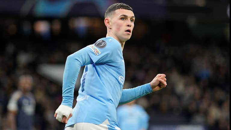 فودن يبسط هيمنة السيتي على قائمة الأفضل