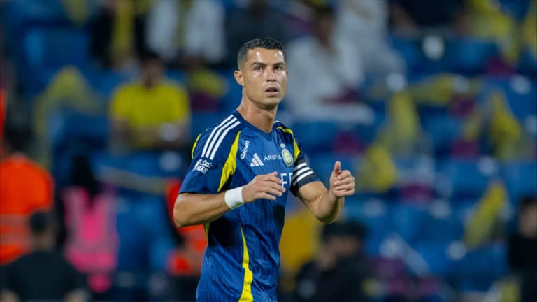 نيران غضب رونالدو تصعق لاعبي النصر