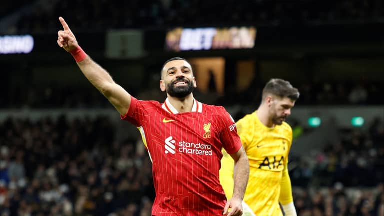بالأرقام.. موسم محمد صلاح يكتسح تاريخ البريميرليغ