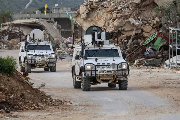 اليونيفيل أسقطت مسيرة إسرائيلية في جنوب لبنان؟