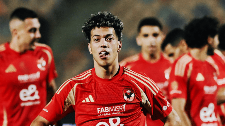 بسبب "مجنون".. أزمة جديدة بين الأهلي والزمالك