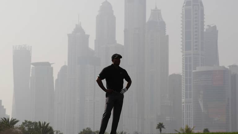 إيرادات الإمارات ترتفع 32% في 2022