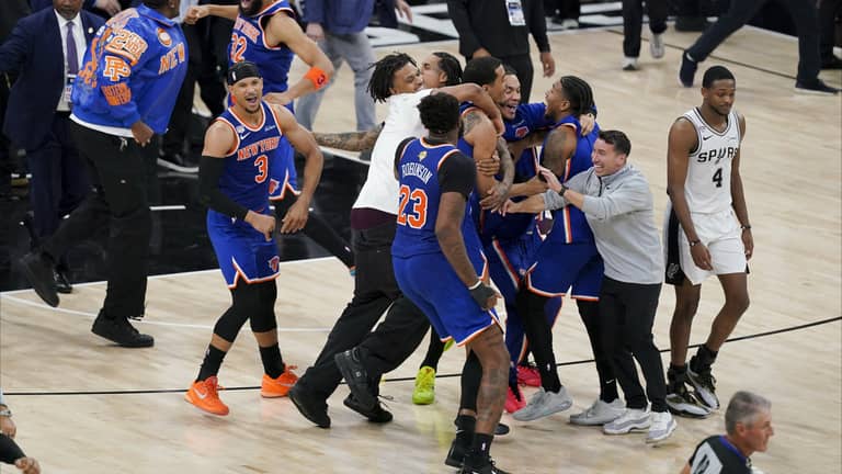 نيكس بطل NBA لأول مرة منذ 53 عاما