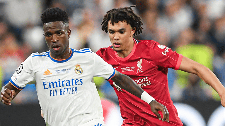 رسميا.. ألكسندر أرنولد يدعم ريال مدريد في المونديال