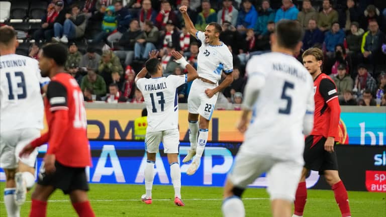 احتفال البندقية يطرد لاعب إسرائيل في دوري الأمم الأوروبية