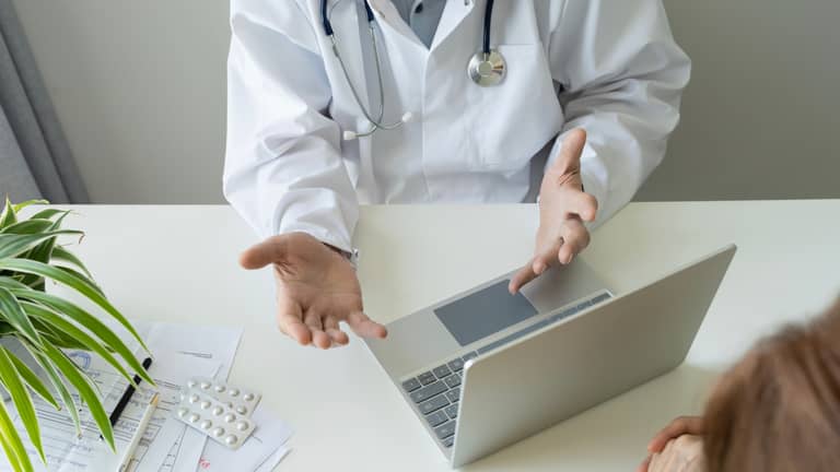 وداعا للفحوصات.. جهاز مصري للتنبؤ بمضاعفات "السكري"