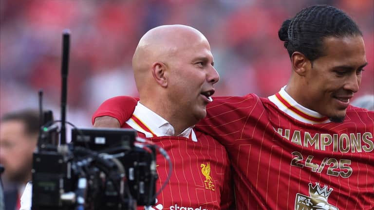 رجال سلوت.. هولندي جديد في ليفربول