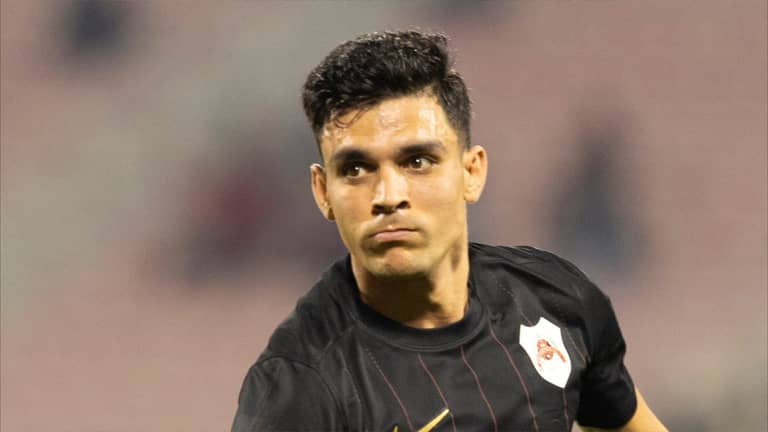 الأهلي المصري يحسم صفقة بن شرقي