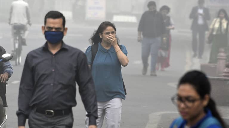 جودة هواء "كوكبنا" في خطر.. غالبية البشر يتنفسون "التلوّث"