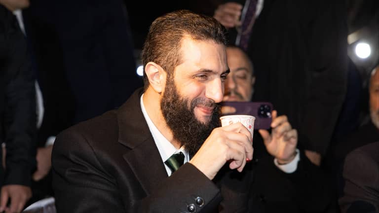 4 ملفات في لقاء الشرع- أردوغان.. "وصاية" أم علاقة استراتيجية؟