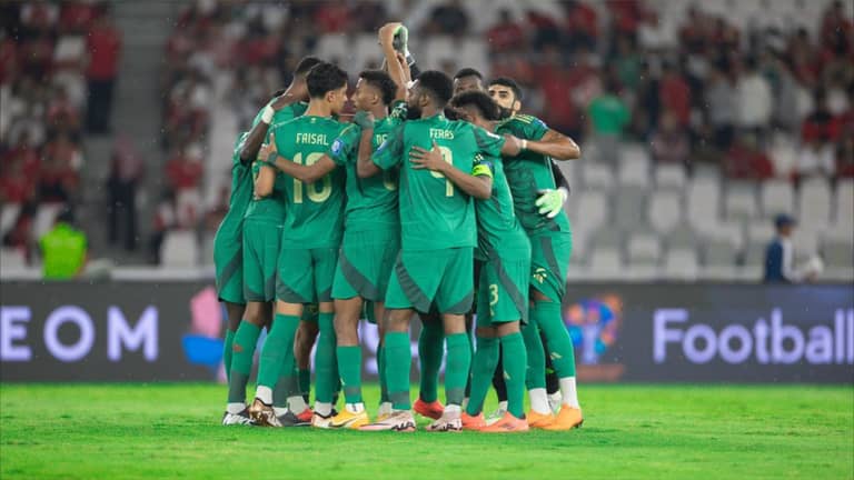"ثورة الأساطير" تصحح مسار المنتخب السعودي