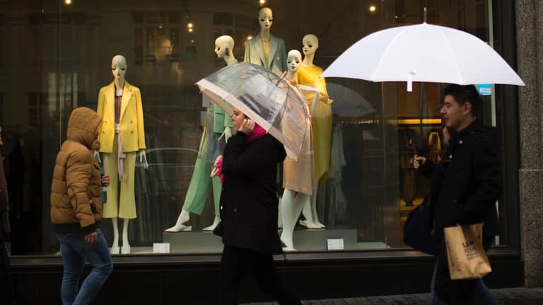 Shein تبحث عن لندن في هونغ كونغ
