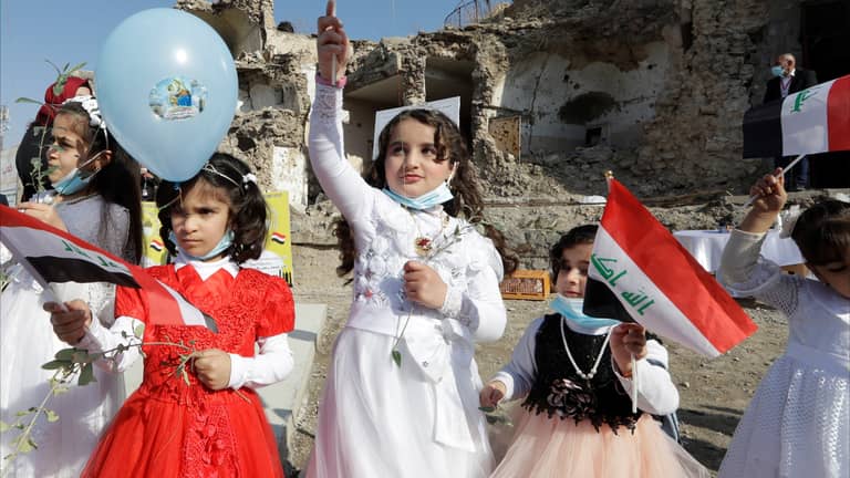 "الفتيات في خطر".. ماذا نعرف عن أزمة سن الزواج في العراق؟