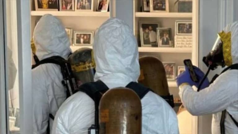 مسحوق أبيض ورسالة تهديد في منزل "ترمب جونيور"