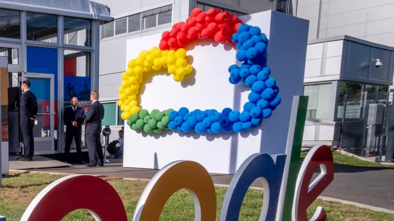 غوغل تسيطر على "رياح وشمس إنترسكت" لتشغيل مراكز البيانات