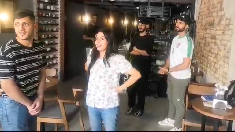 عراقيتان تكسران هيمنة "الرجال" في البصرة