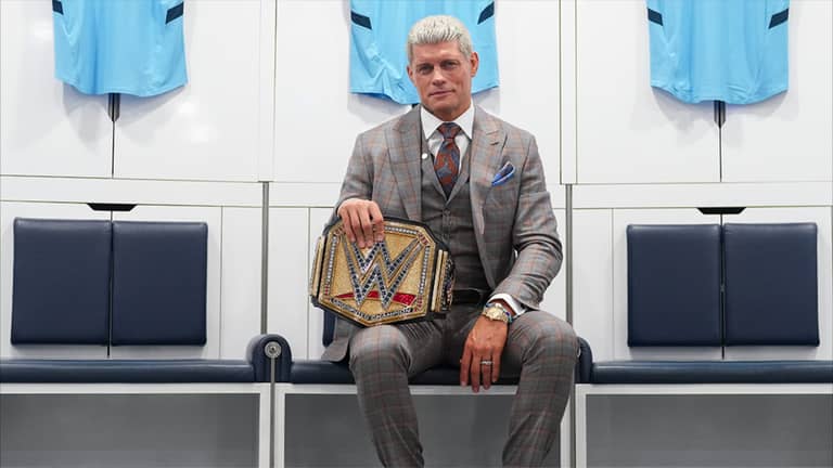 بطل WWE الأوحد.. أوينز يتحدى كودي رودز